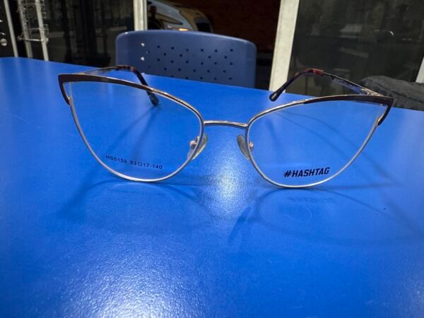 Lentes de mujer dorado óptico